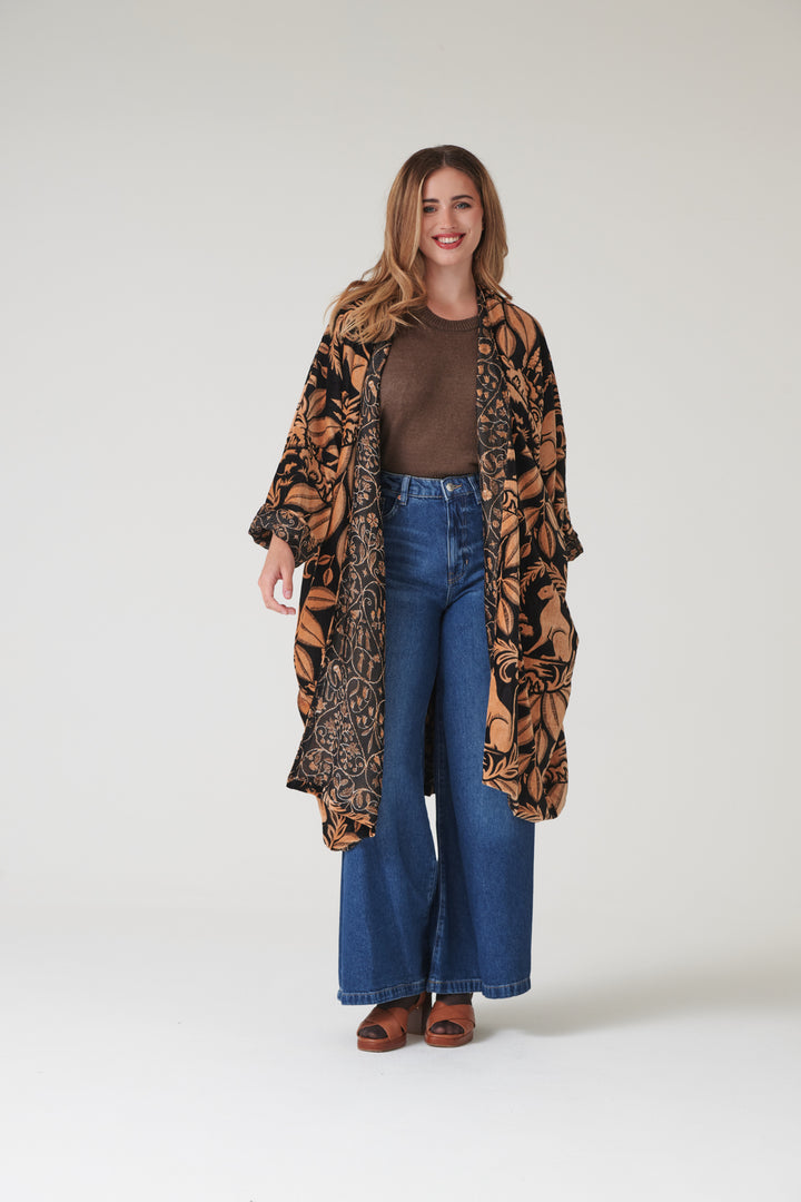 Sphinx Black Velvet Grande Kimono
