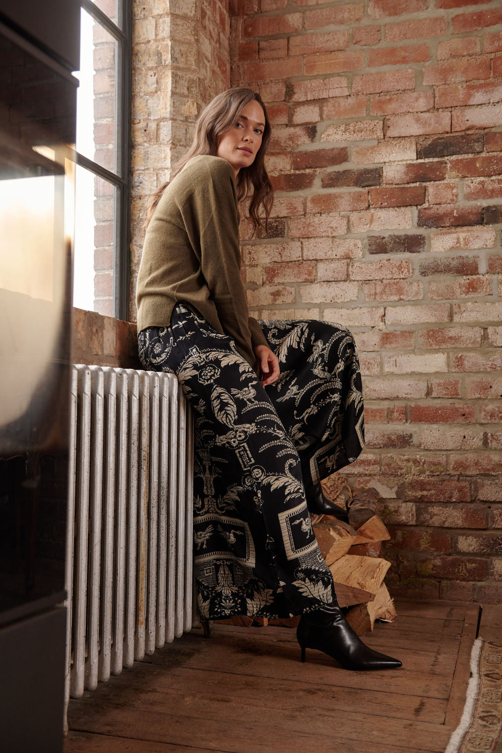 Vintage Damask Black Palazzo Pant