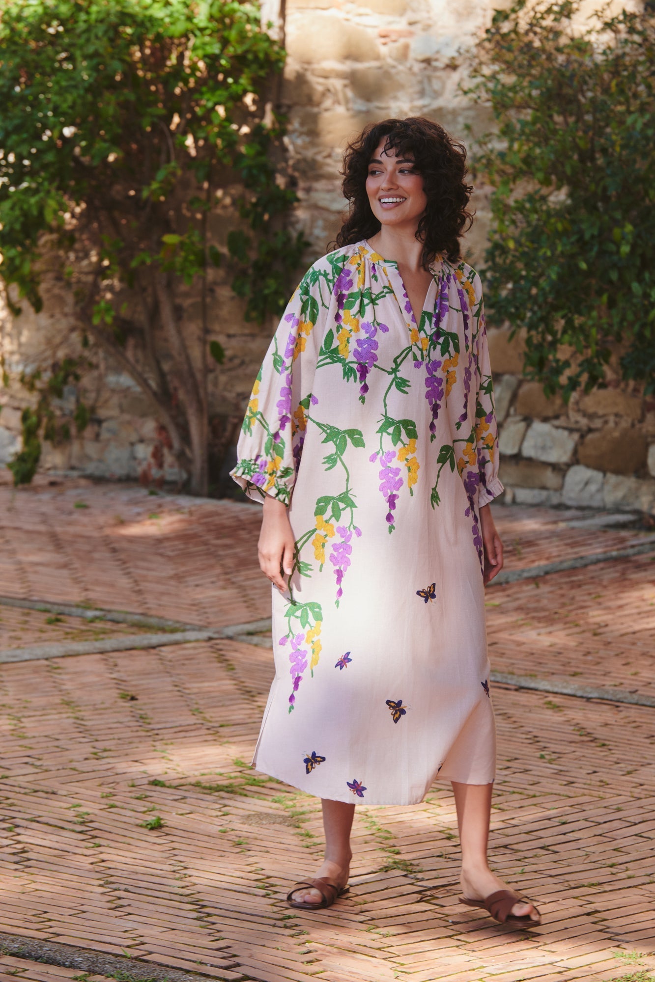 purple floral print high neck raglan sleeve dress Mac Duggal Ruffled High-Neck Raglan-Sleeve Printed Chiffon Dress