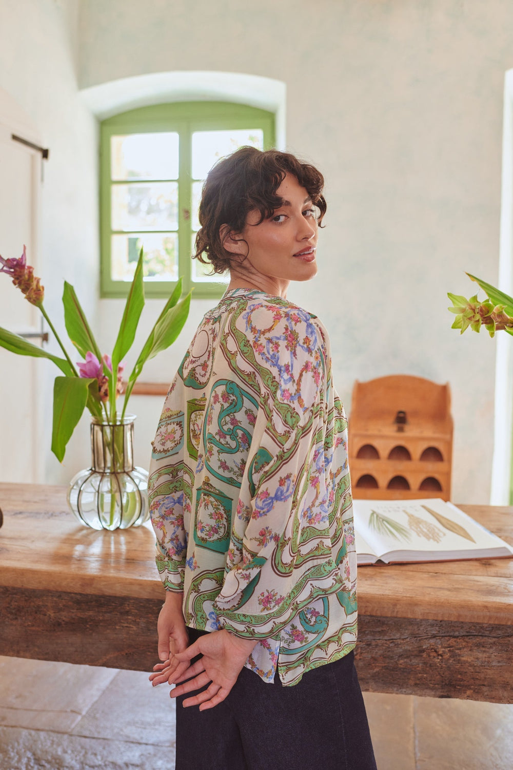 Afternoon Tea Green Kimono - One Hundred Stars