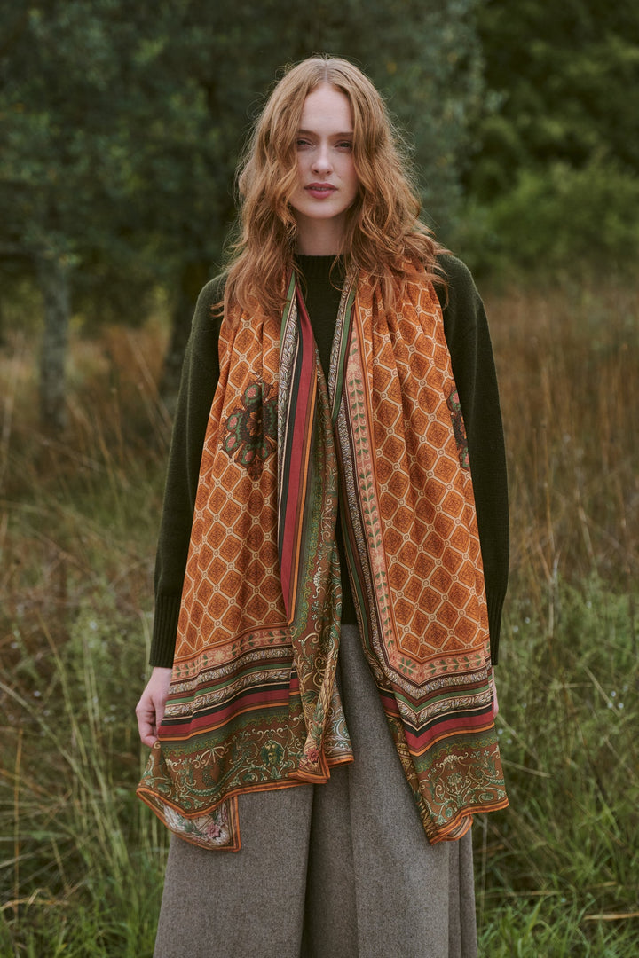 Amulet Gold Scarf