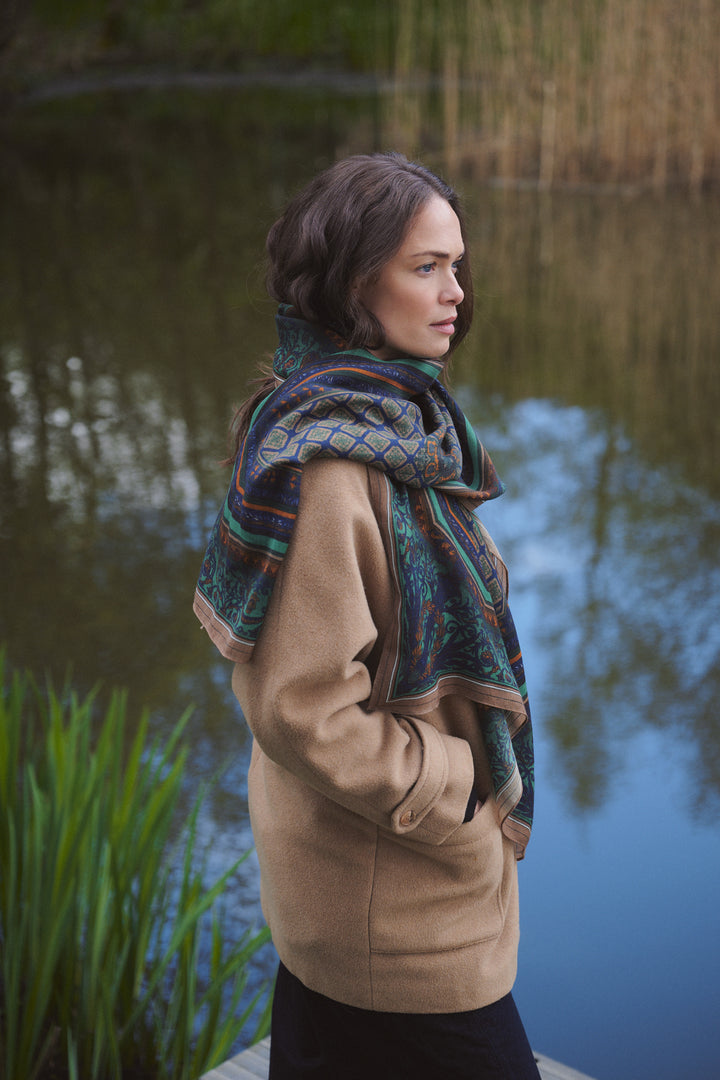 Amulet Emerald Wool Scarf