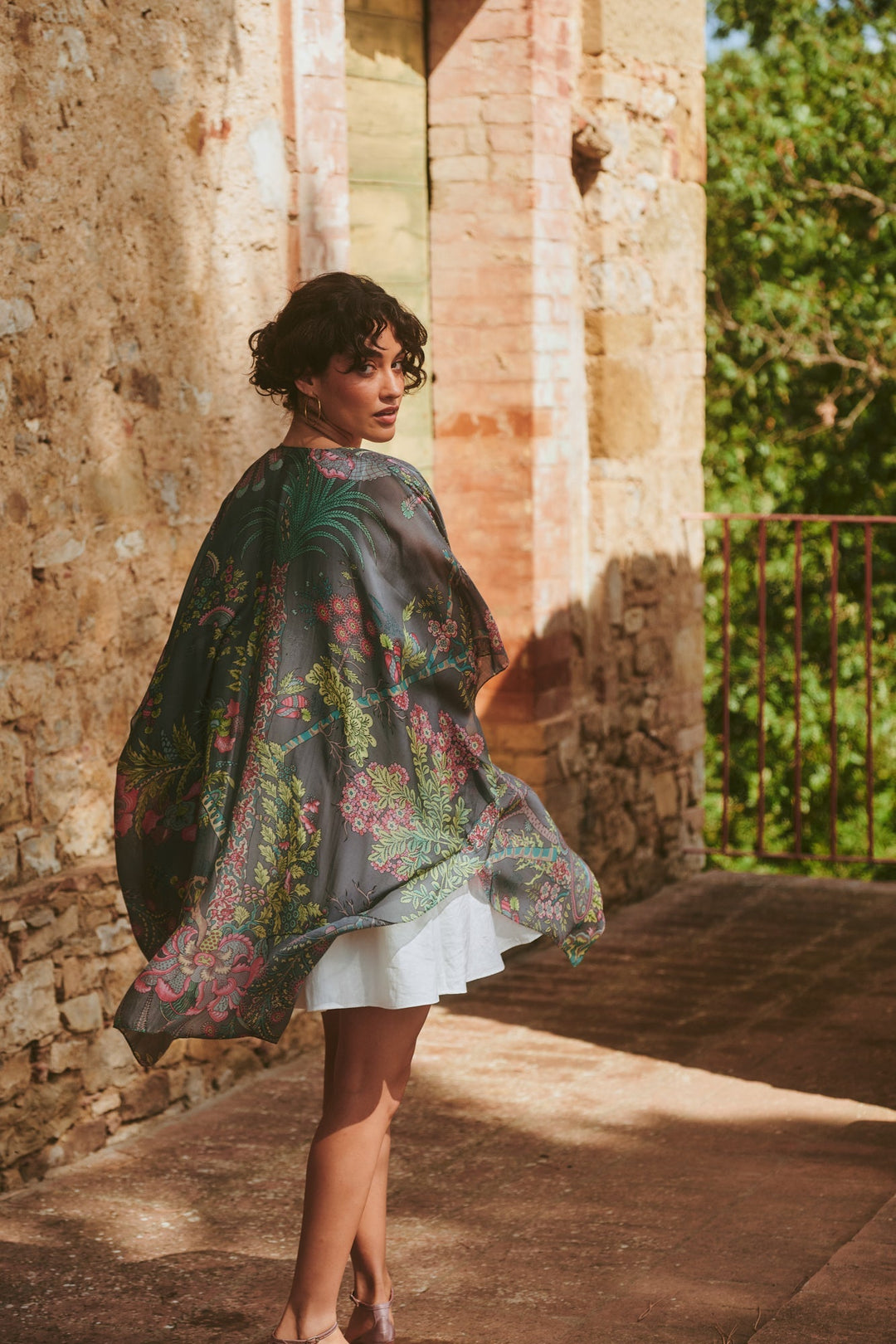 Boho Garden Grey Throwover - One Hundred Stars