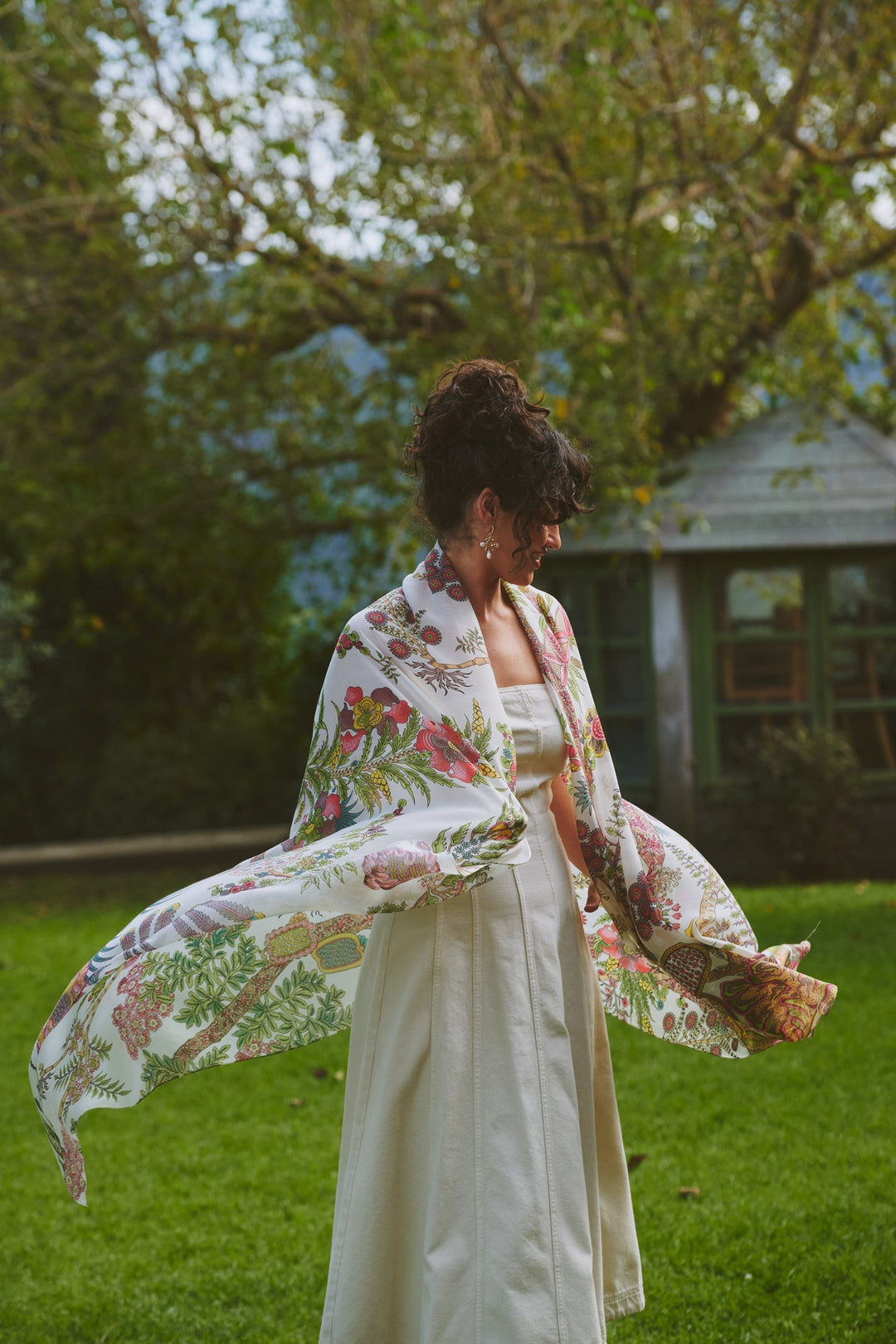 Boho Garden Ecru Scarf - One Hundred Stars