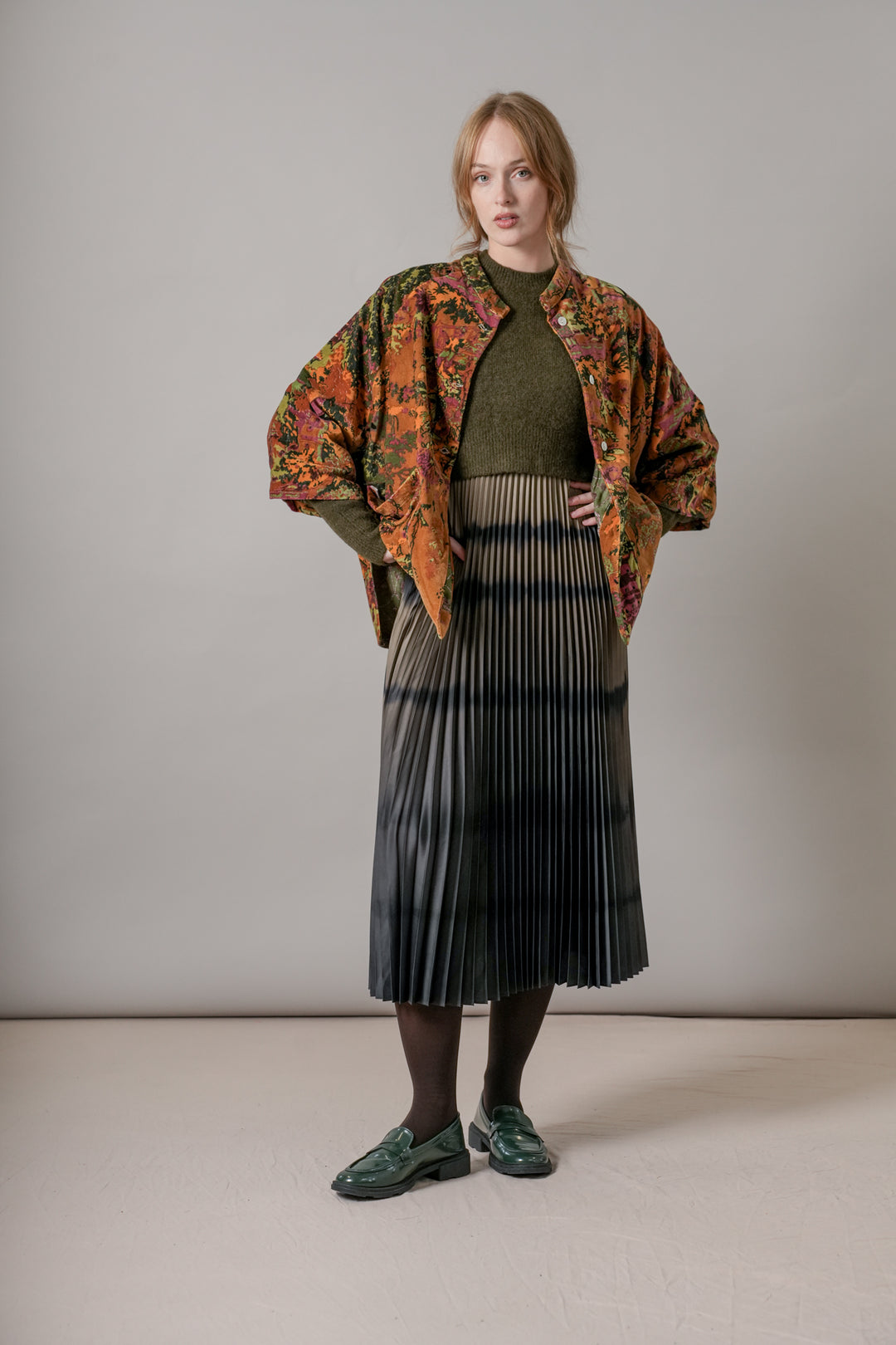 China Tree Cigar Velvet Jacket