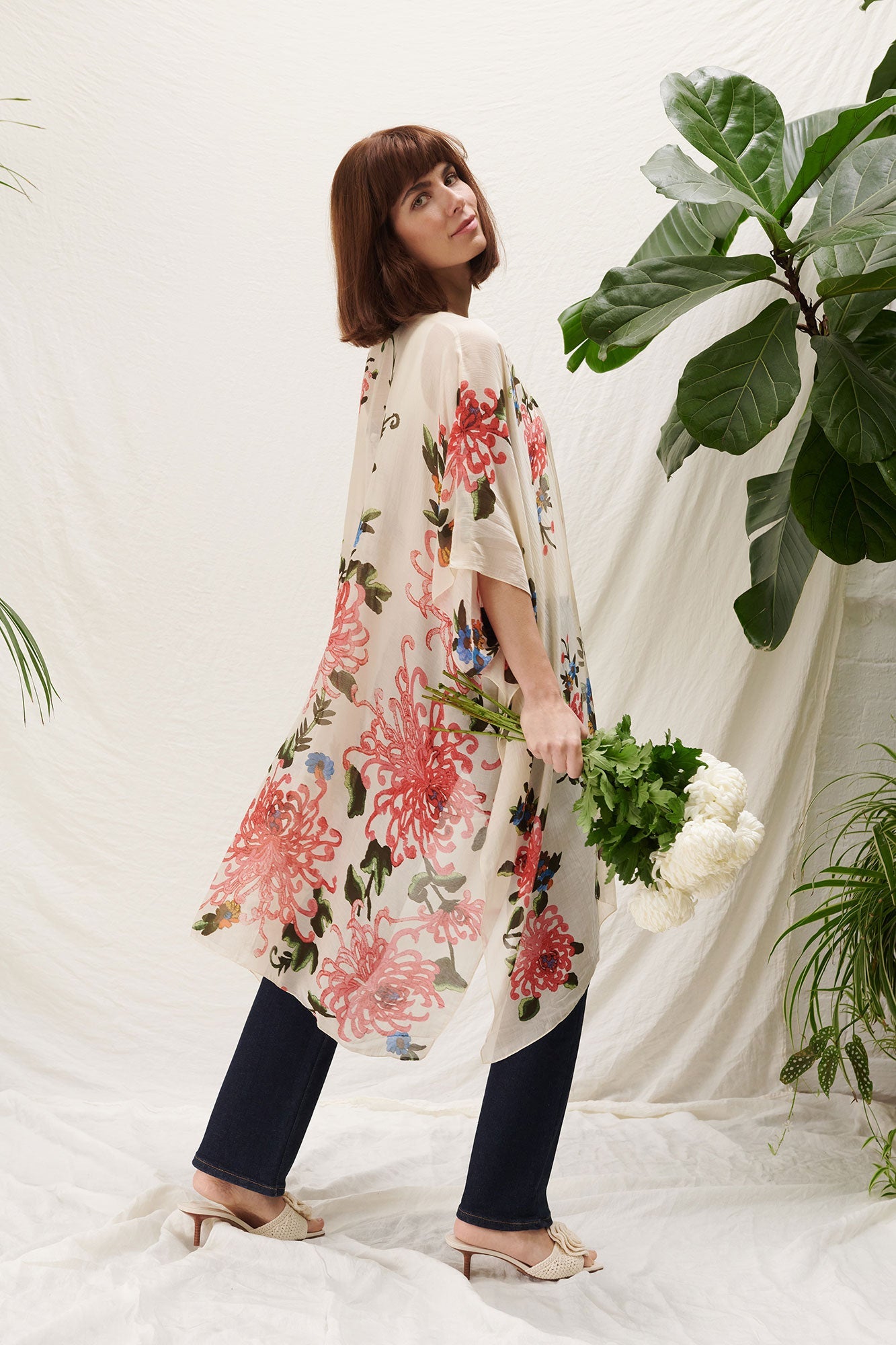 Chrysanthemum_Aqua_String_Dres