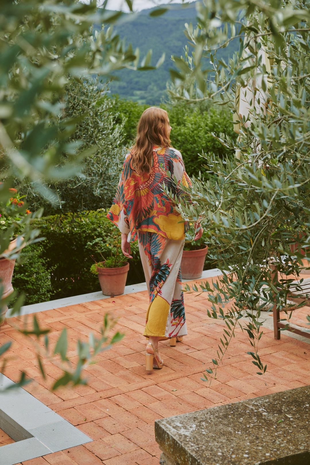 Crane Stone Kimono - One Hundred Stars