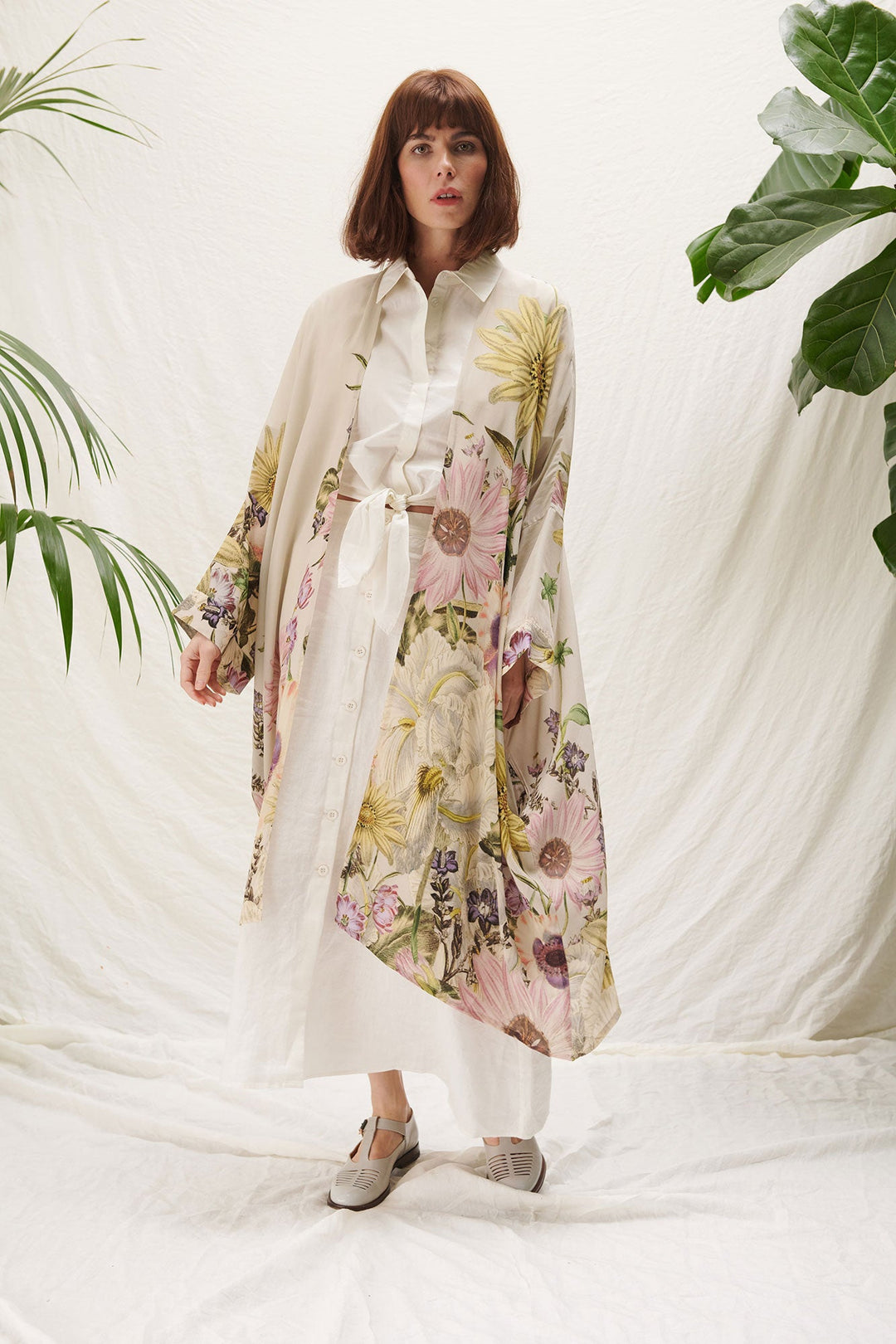 beautiful floral printed long kimono in plus size by one hundred stars