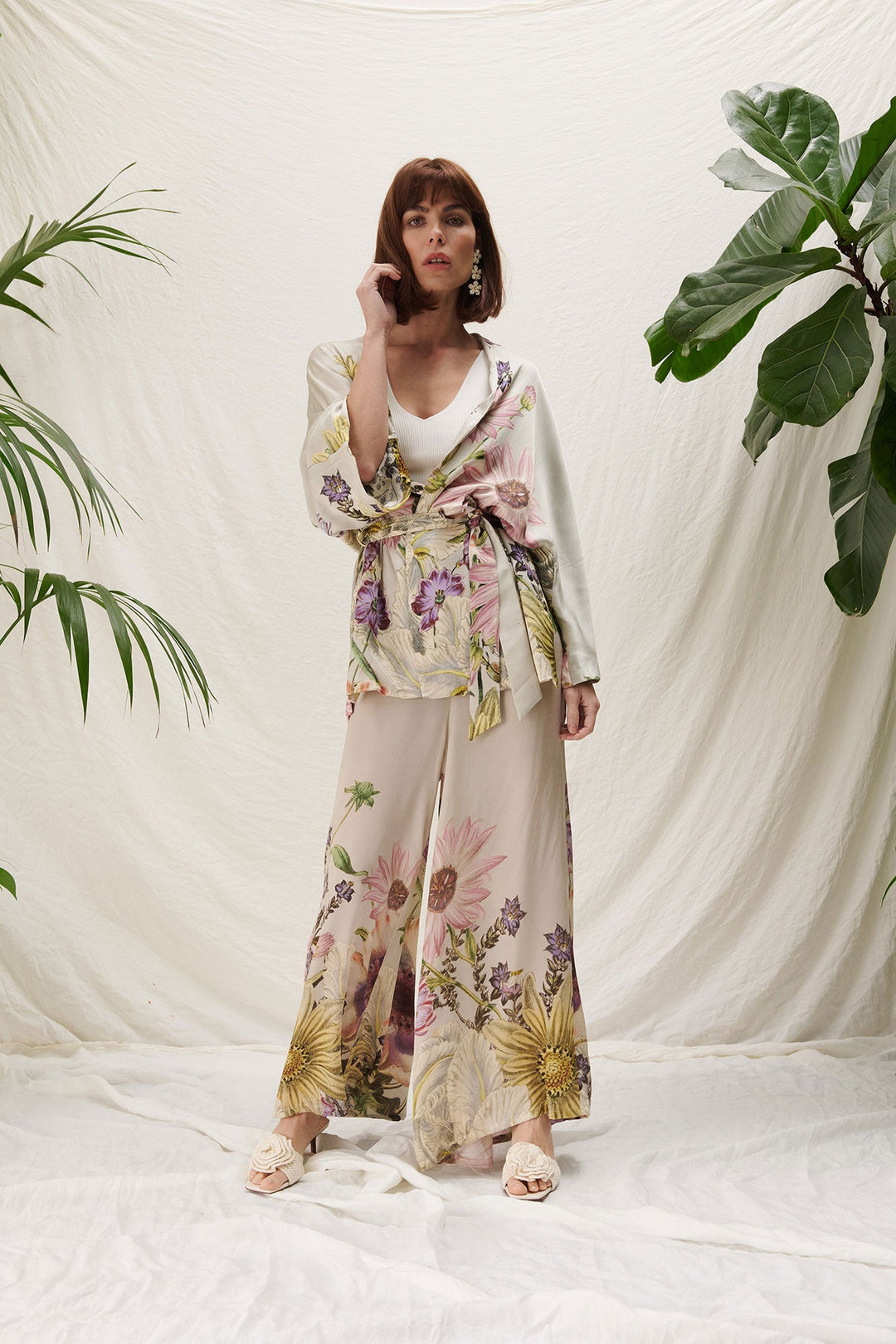 one hundred stars floral kimono style satin trouser suit 