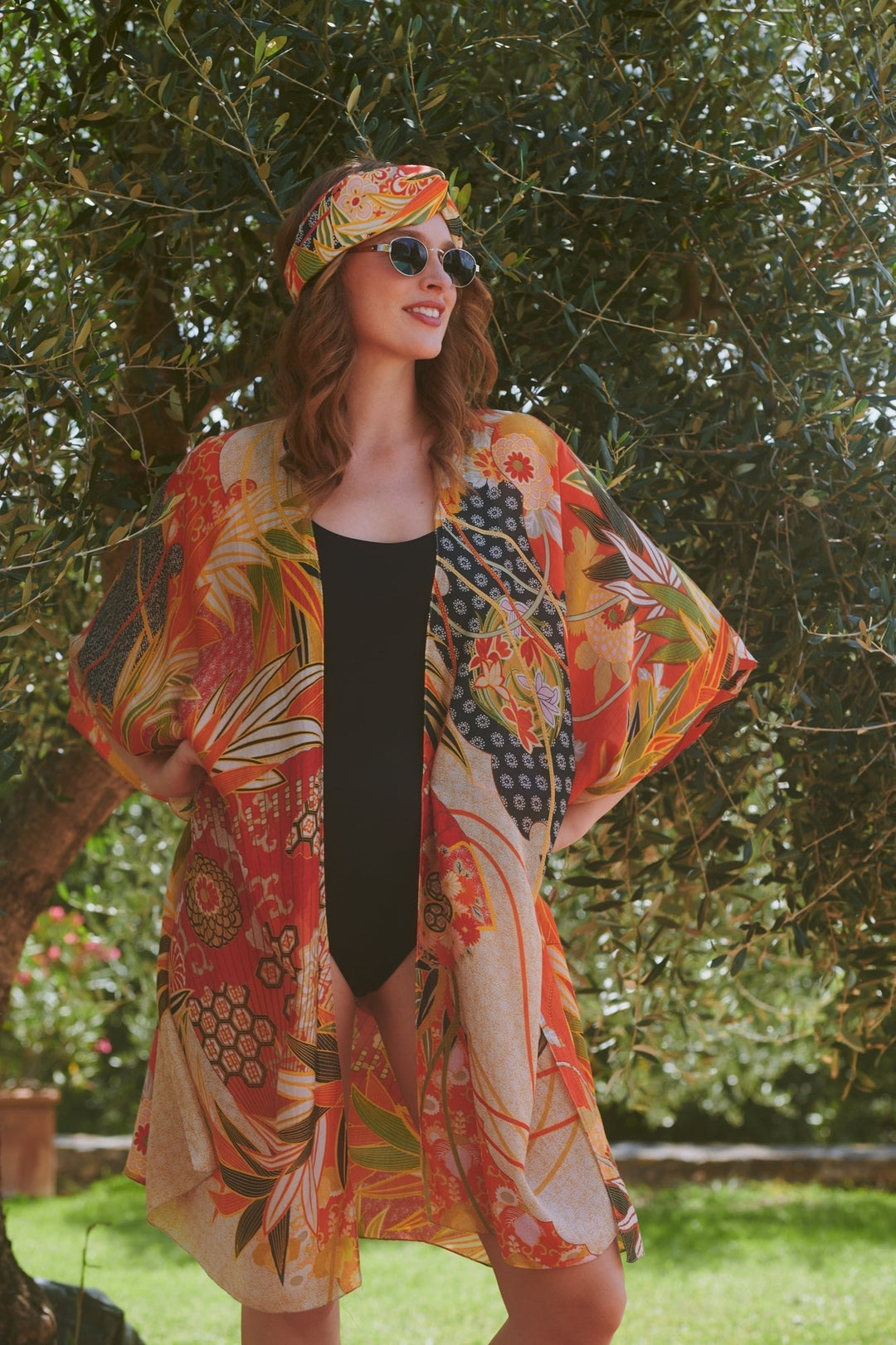 Fans Scarlet Throwover