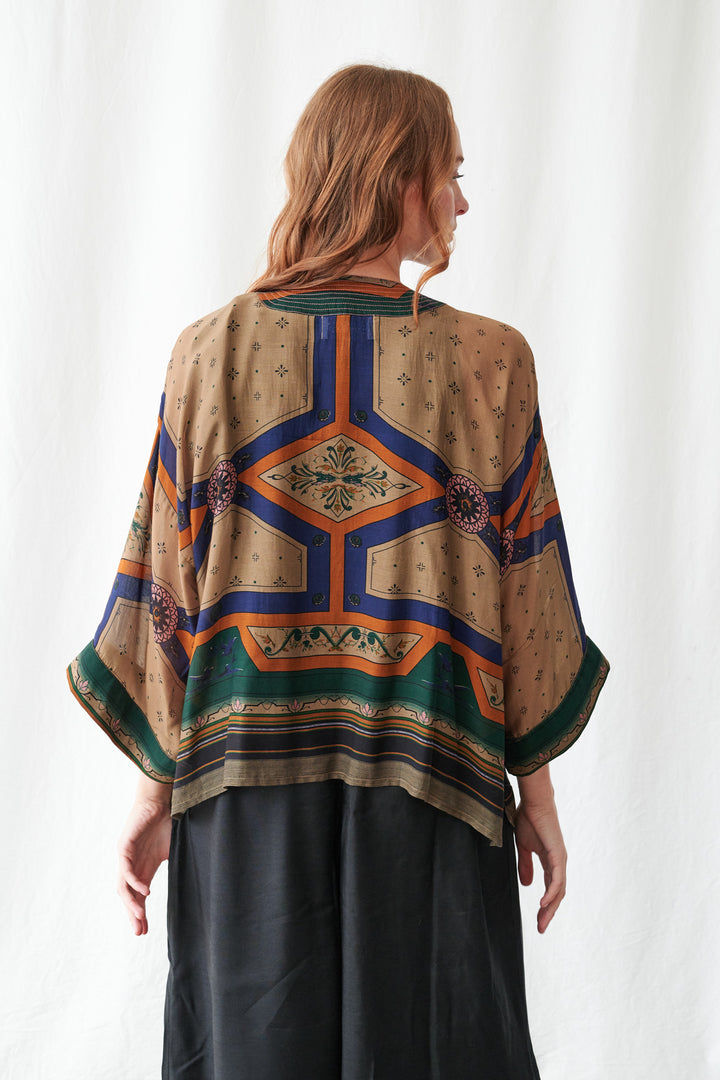 Fleur De Lys Sand Kimono
