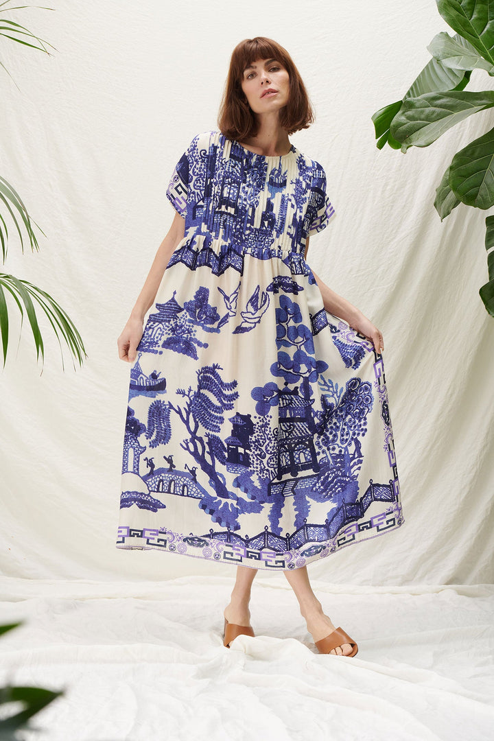 giant willow pattern smock dress with pleated front