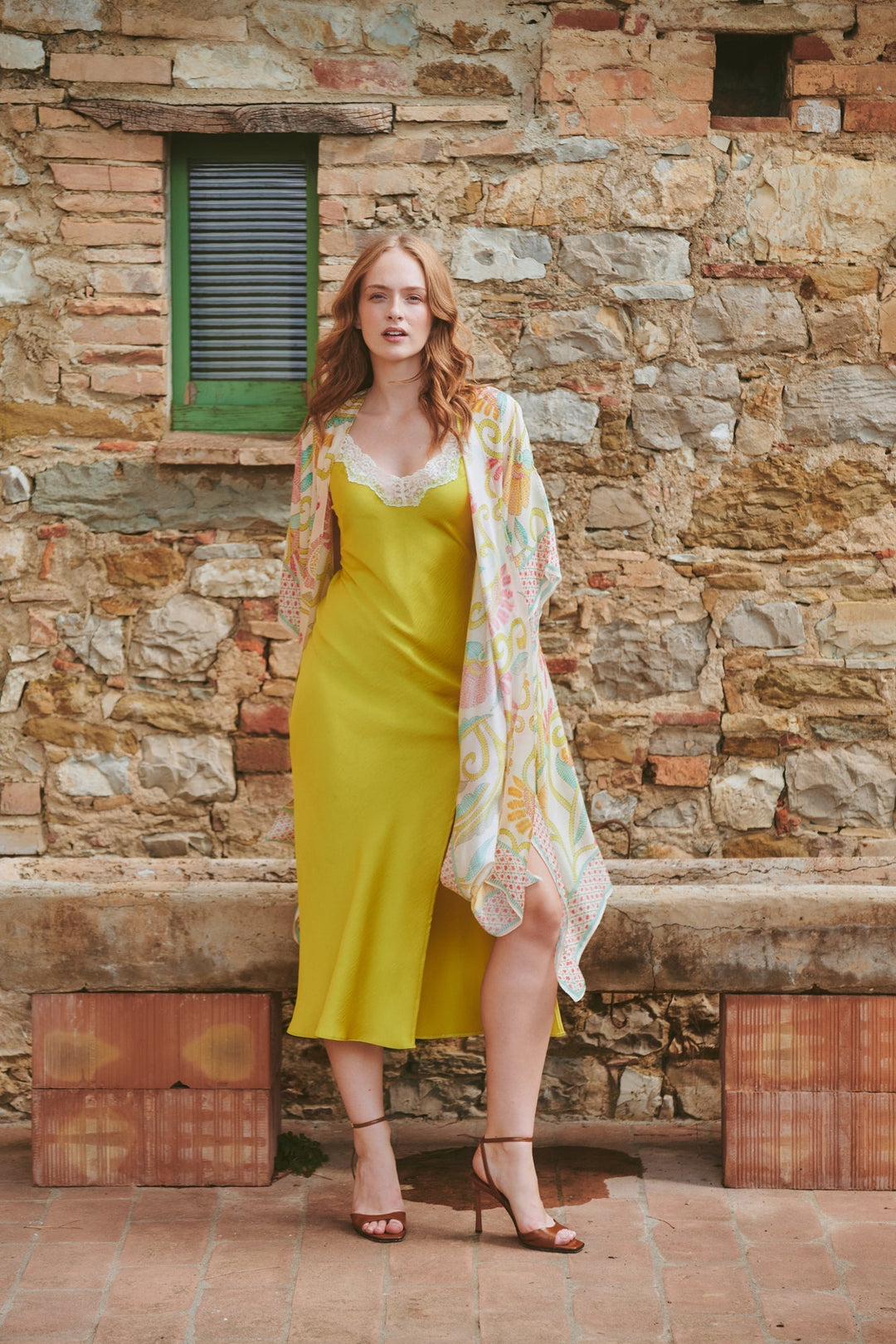 Giant Kantha Lime Throwover - One Hundred Stars