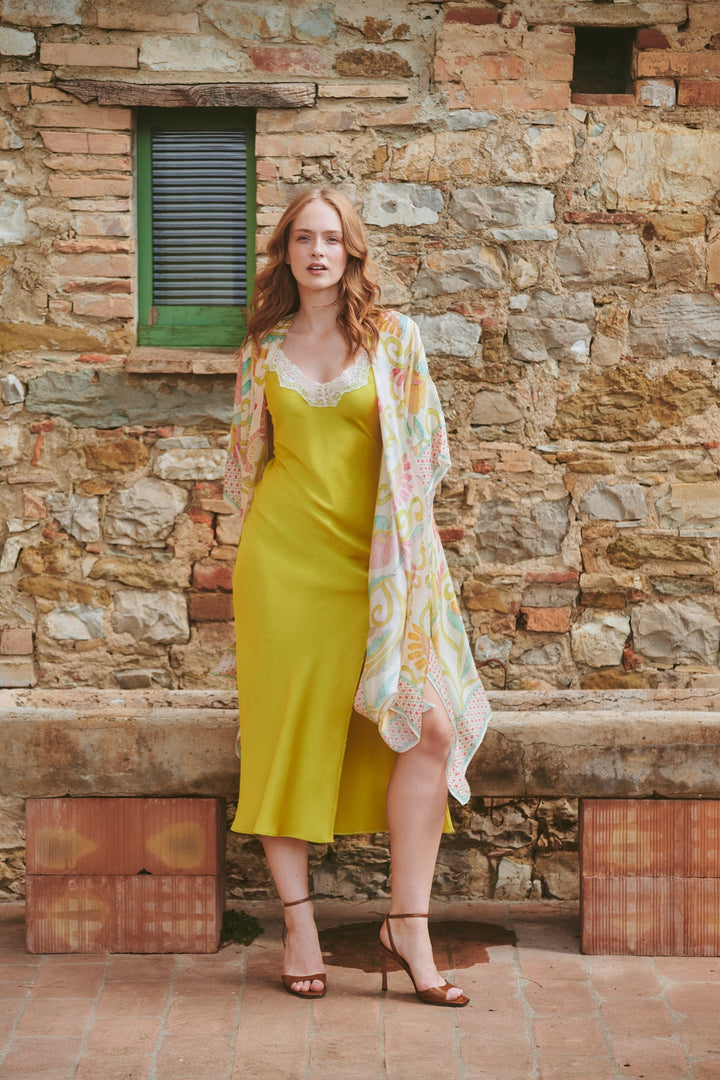 Giant Kantha Lime Throwover - One Hundred Stars