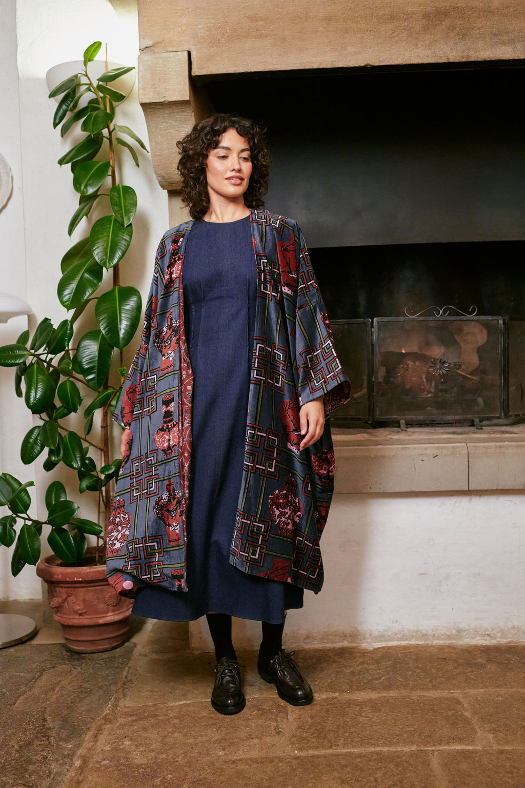 Ginger Jar Grey Velvet Grande Kimono