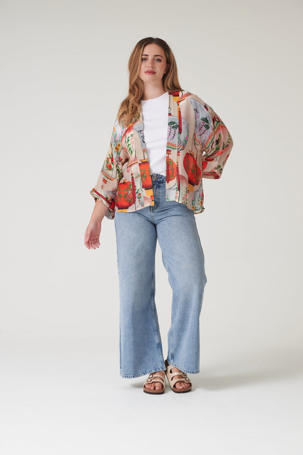 Lanterns Red Kimono - One Hundred Stars