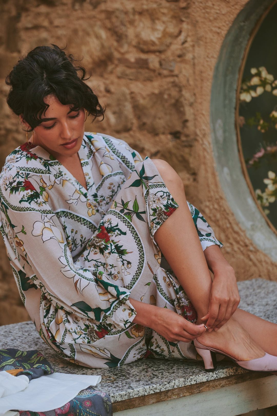 Magnolia Plates Putty Raglan Dress - One Hundred Stars