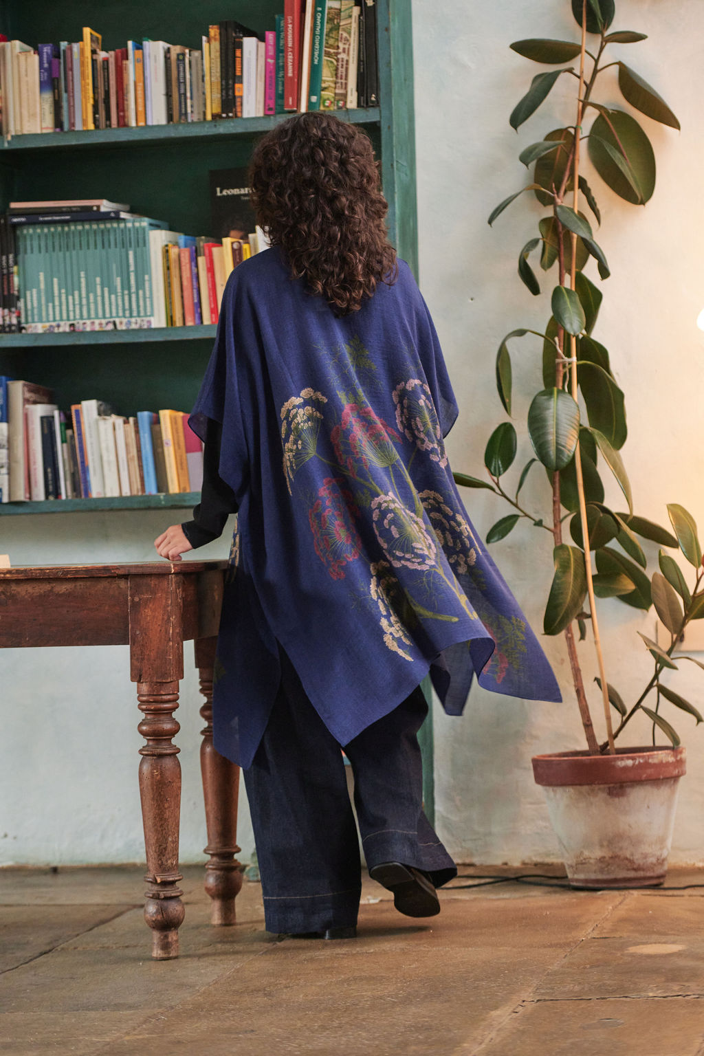 Parsley Seed Navy Wool Throwover