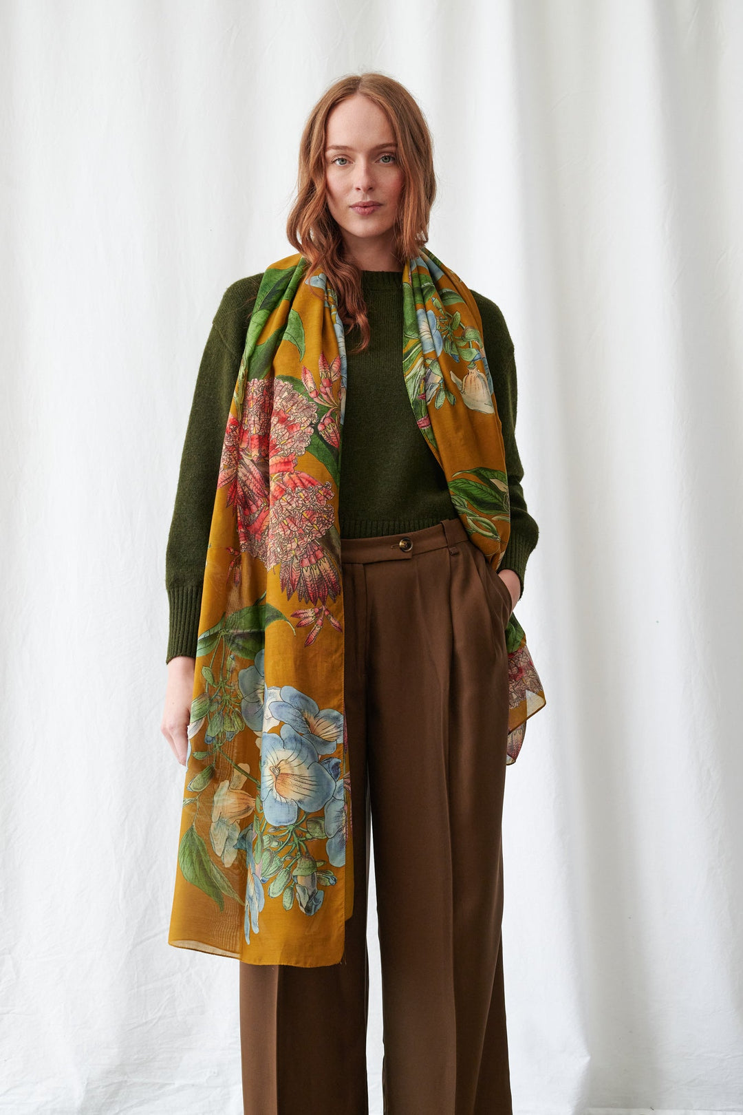 Rhodoleia Gold Scarf