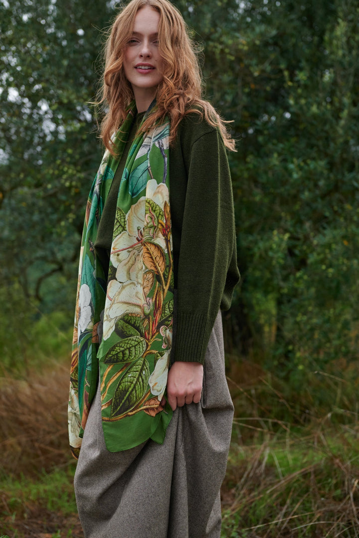 Rhodoleia Green Scarf