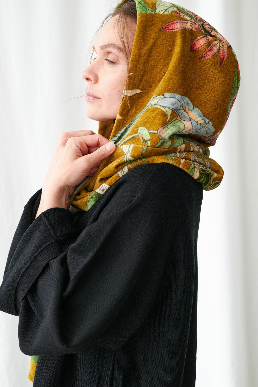 Rhodoleia Gold Velvet Hood