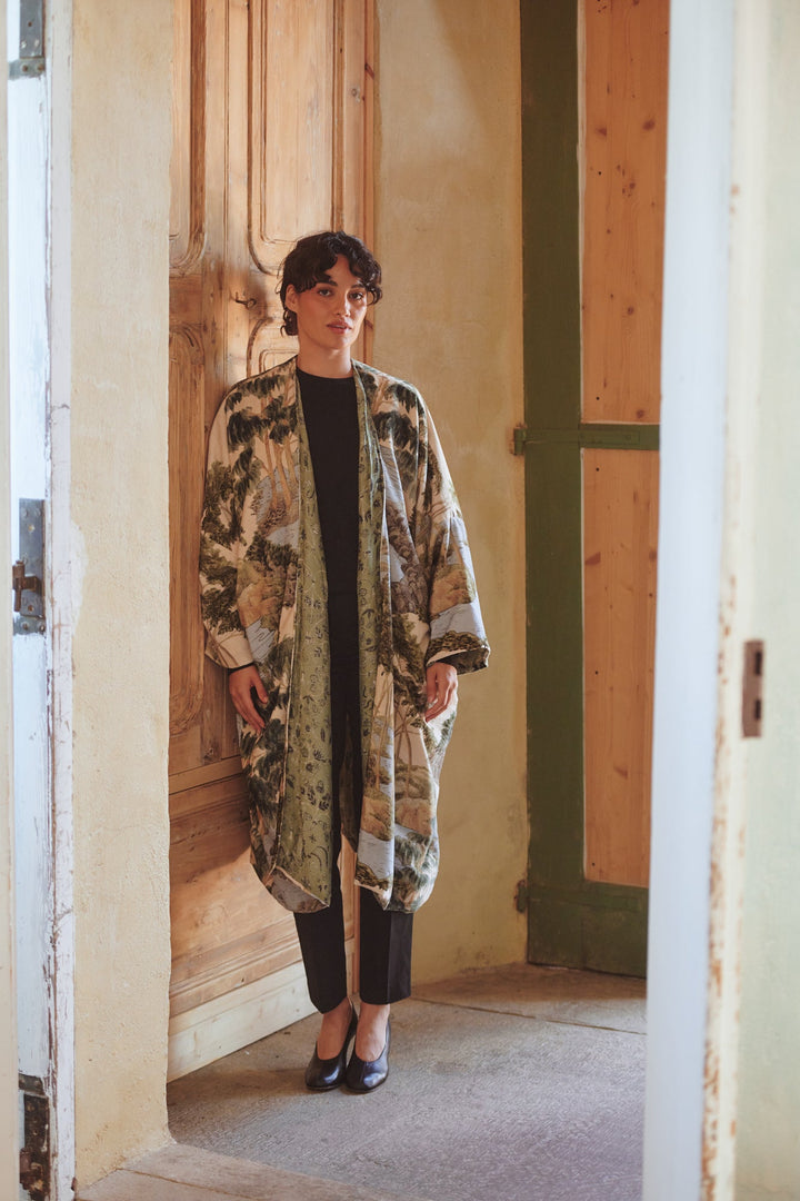 Rivers and Trees Natural Velvet Grande