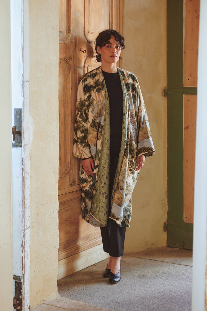 Rivers and Trees Natural Velvet Grande