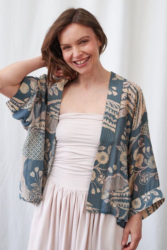 Rosa Blue Kimono
