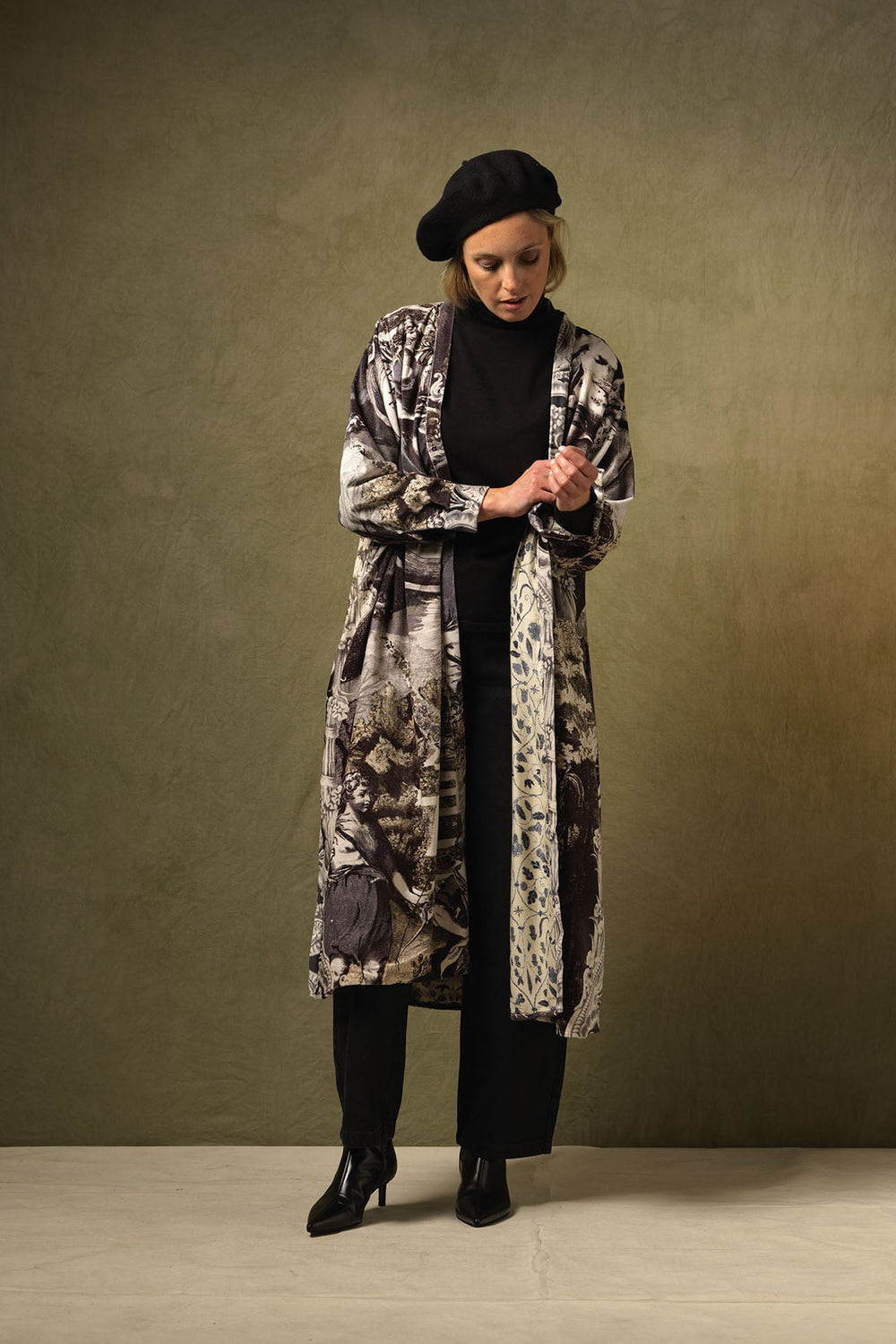 Sunburst Grey Velvet Duster - One Hundred Stars