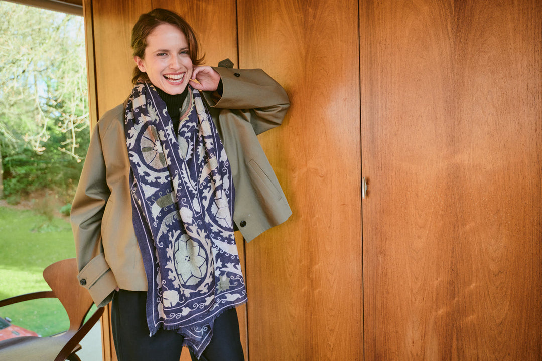 Susani Charcoal Wool Scarf