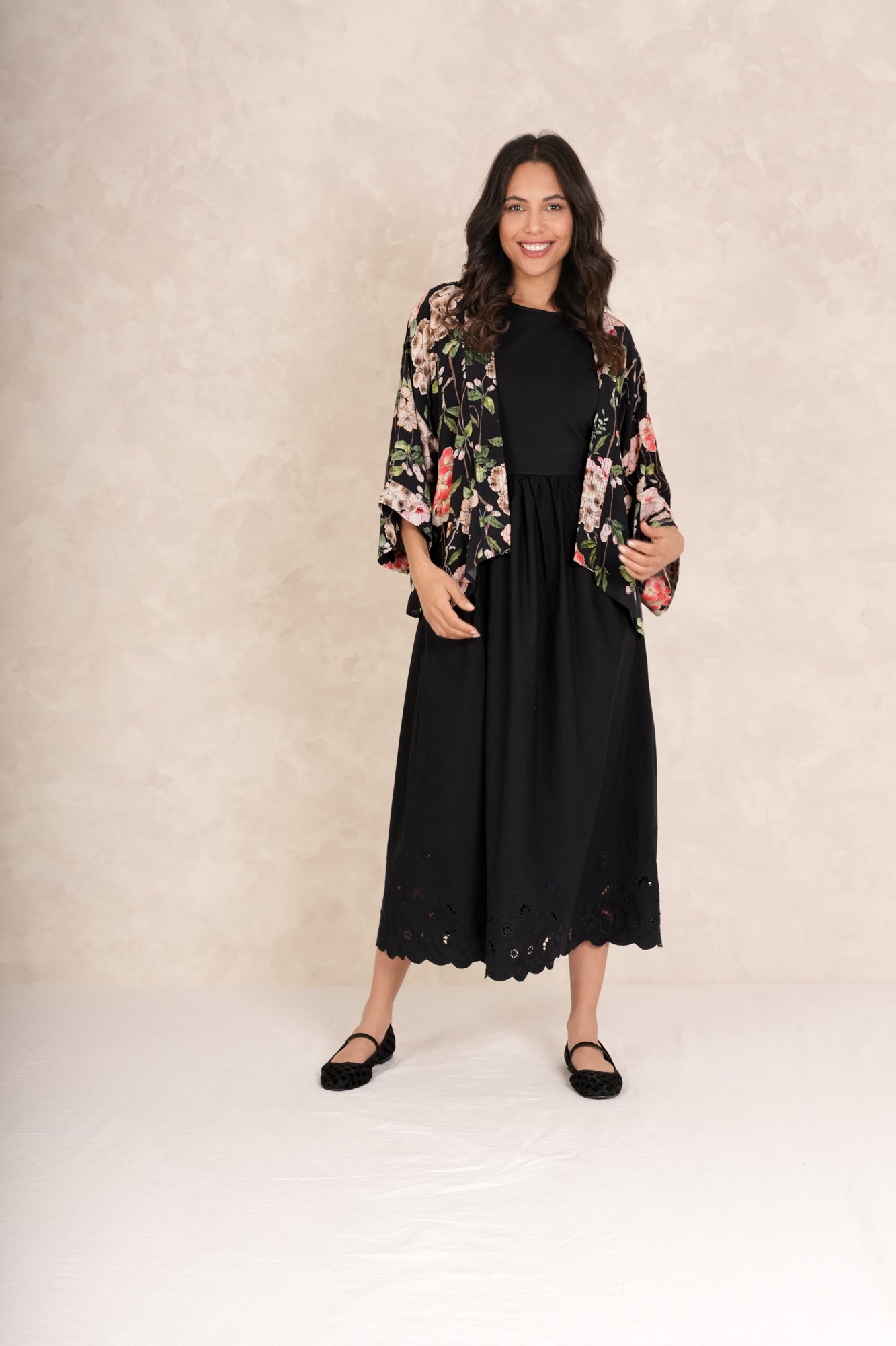 Trailing-Blossom-Black-Short-