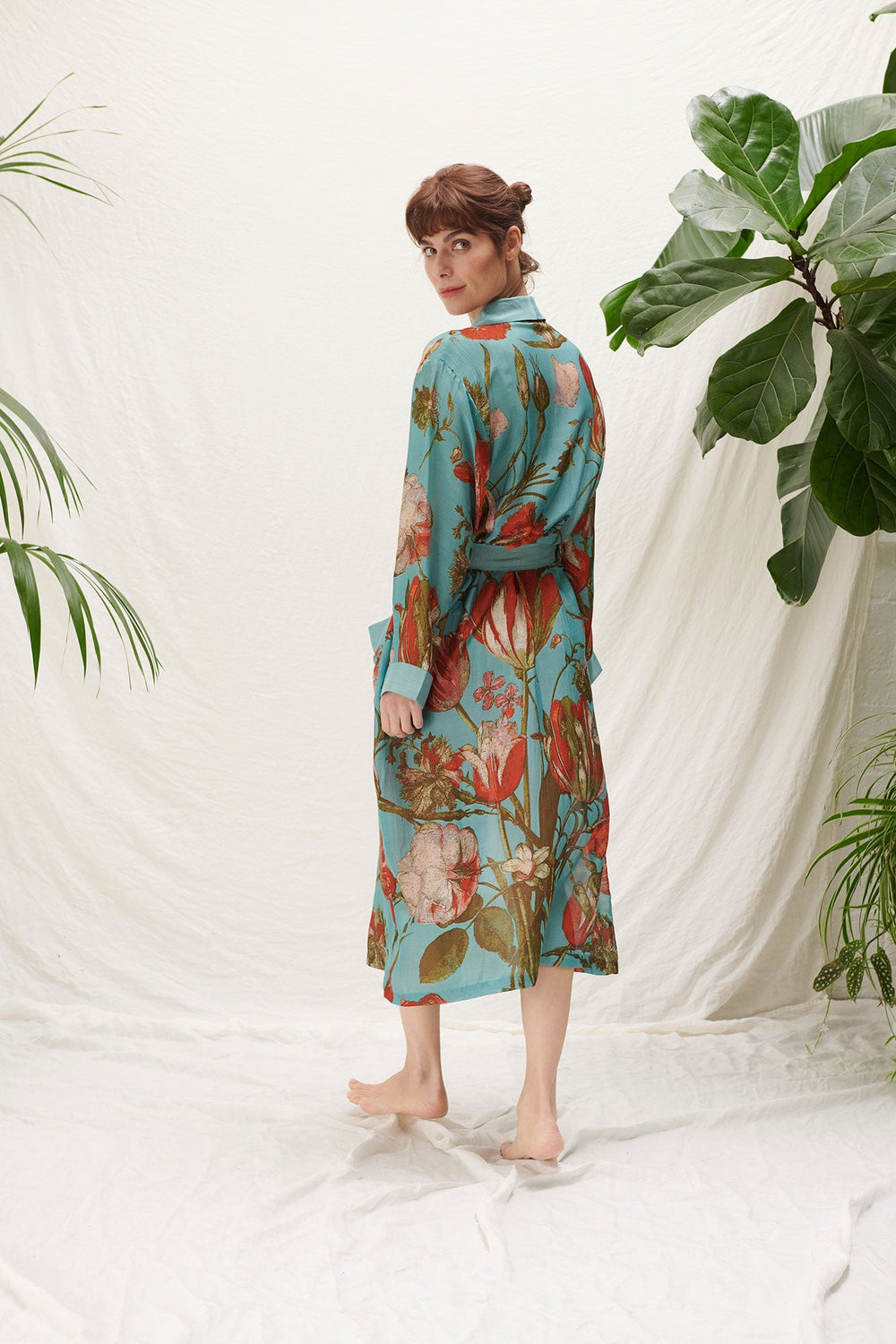 old master tulip print dressing gown by one hundred stars