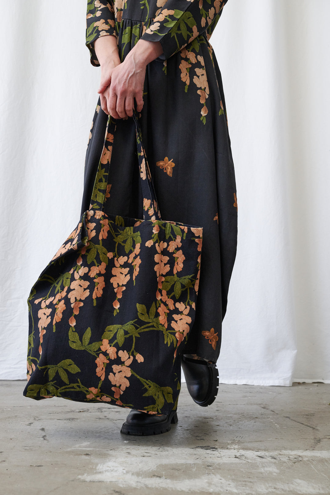 Wisteria Black Canvas Bag