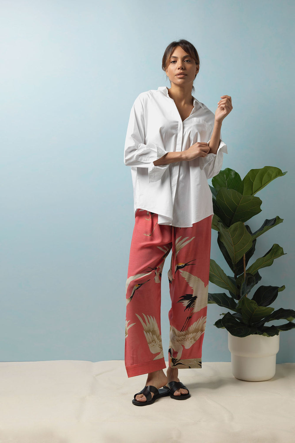 The One Hundred Stars Stork Crane Lipstick Pink Crepe Lounge Pants can be styled in multiple different ways, they can dressed up with a white shirt for a casual relaxed outfit. 